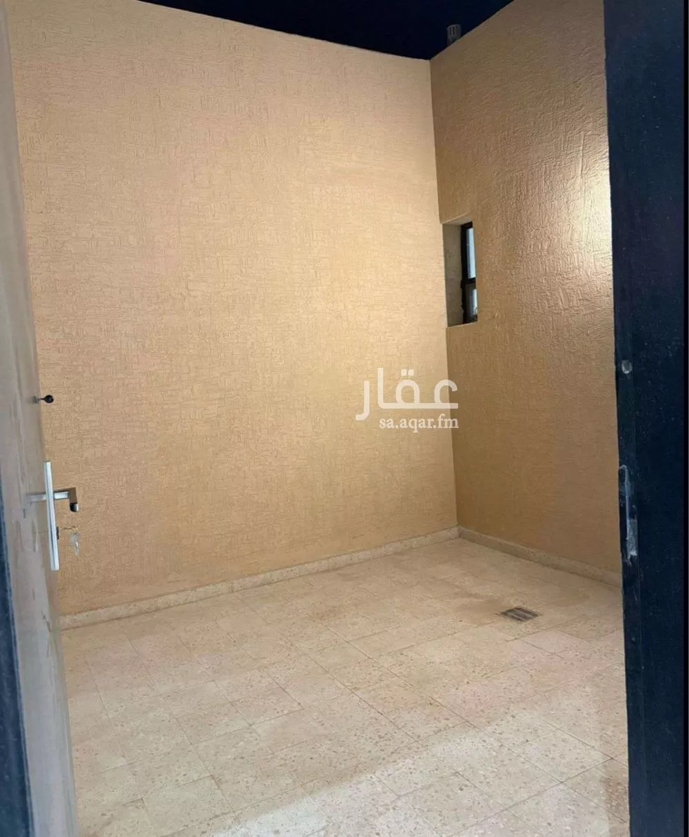 3 bedroom apartment in Al Uraija Al Gharbi, Riyadh 8