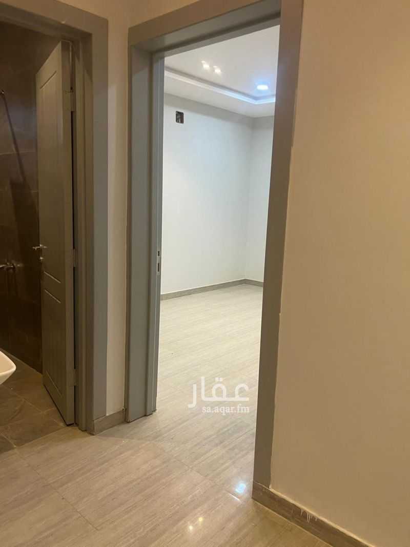 7 bedroom villa in Riyadh 16