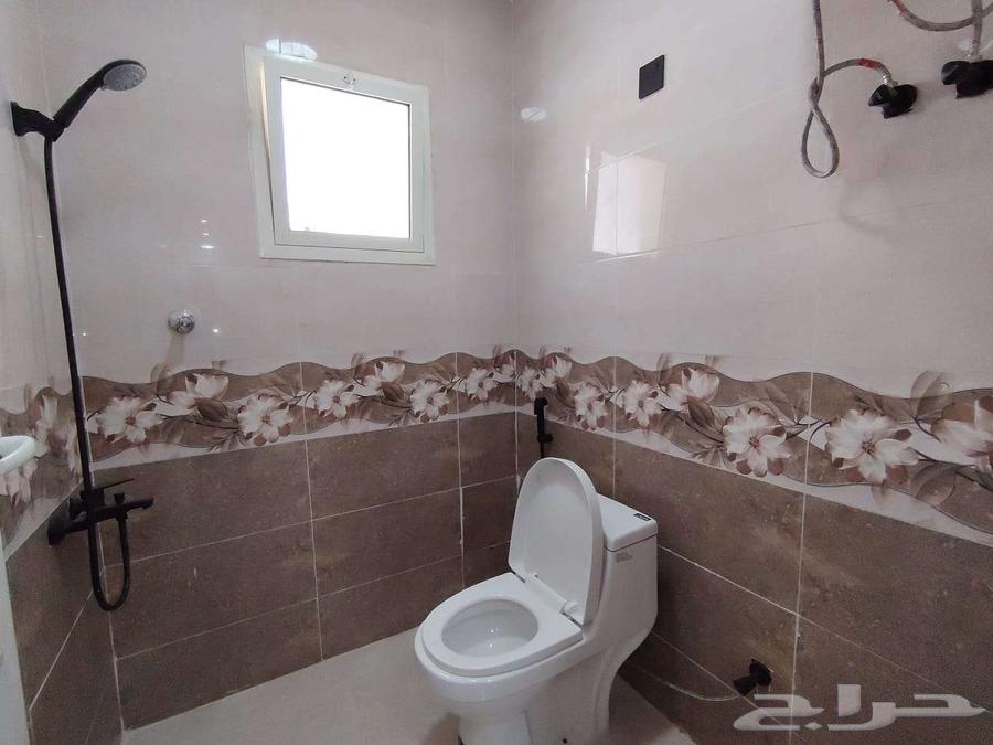 9 bedroom villa in Dahiat King Fahd, Eastern Province 16