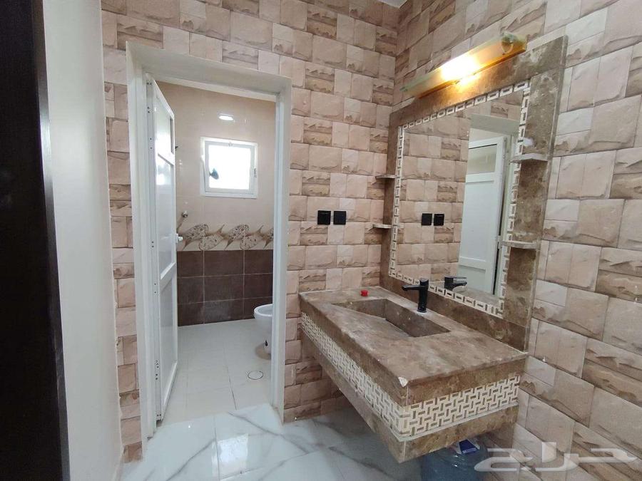 9 bedroom villa in Dahiat King Fahd, Eastern Province 6