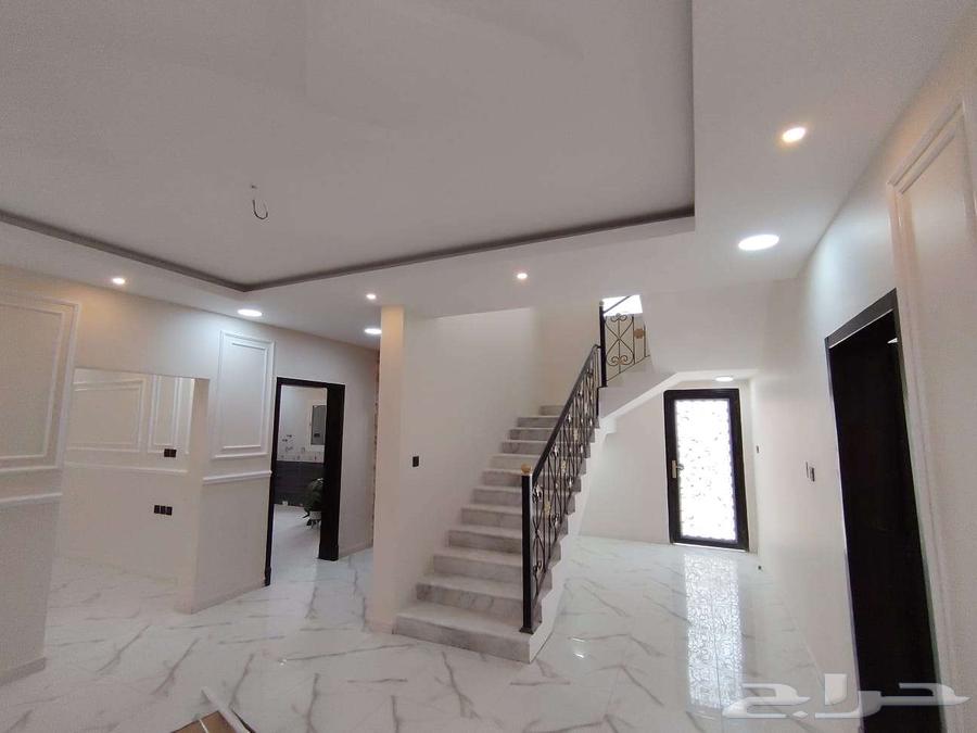 9 bedroom villa in Dahiat King Fahd, Eastern Province 8