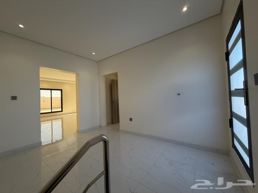 6 bedroom villa in Ash Shati Al Gharbi, Eastern Province 10
