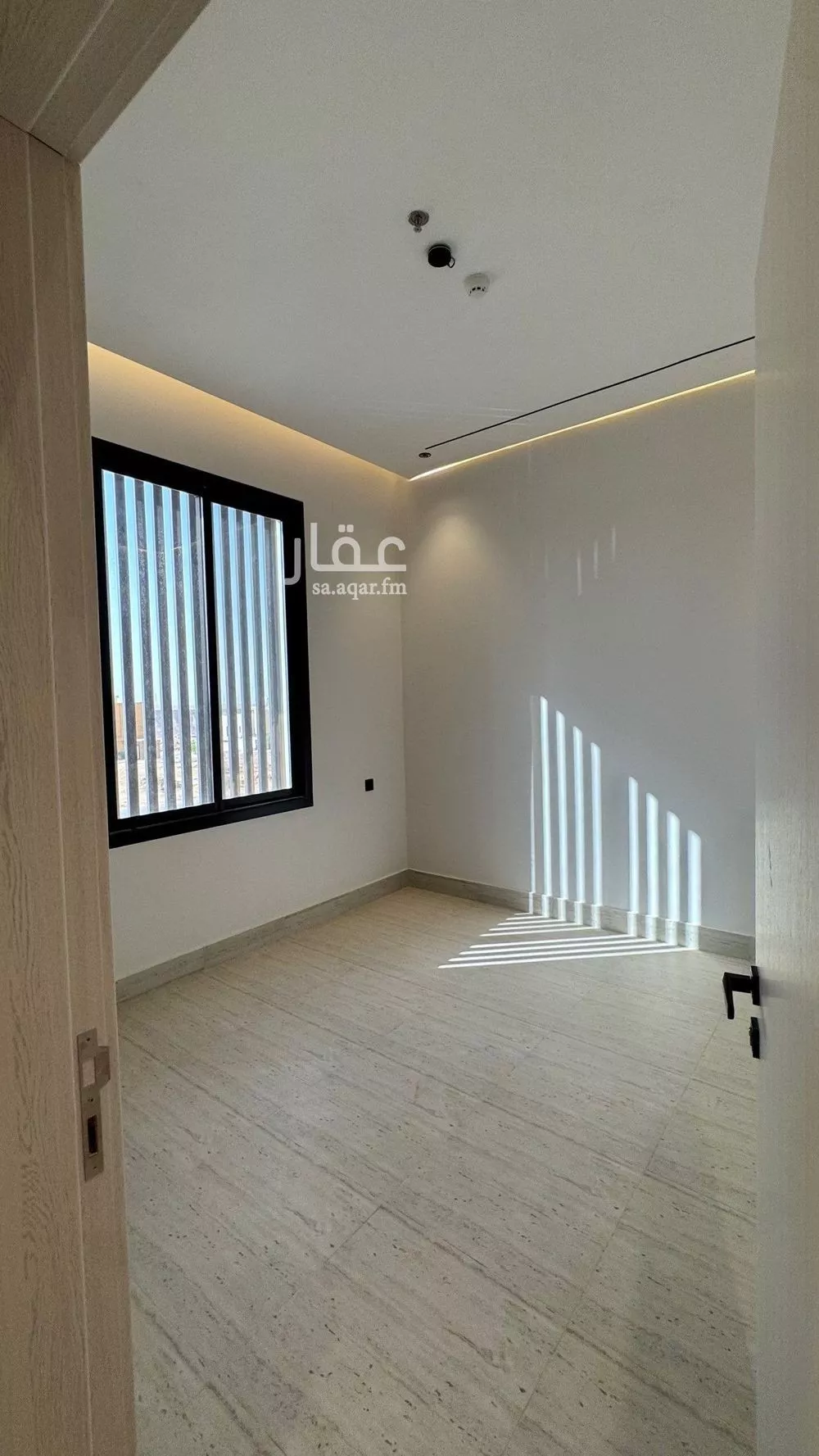 5 bedroom apartment in Riyadh 18