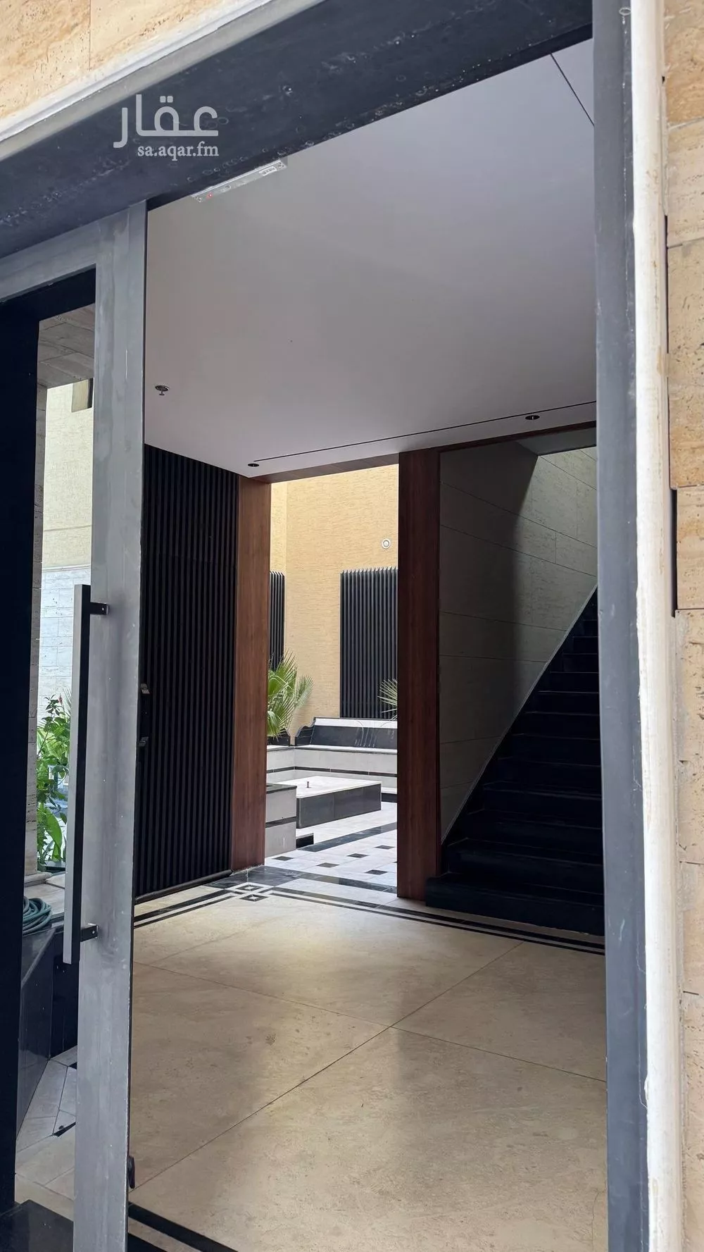 5 bedroom apartment in Riyadh 8