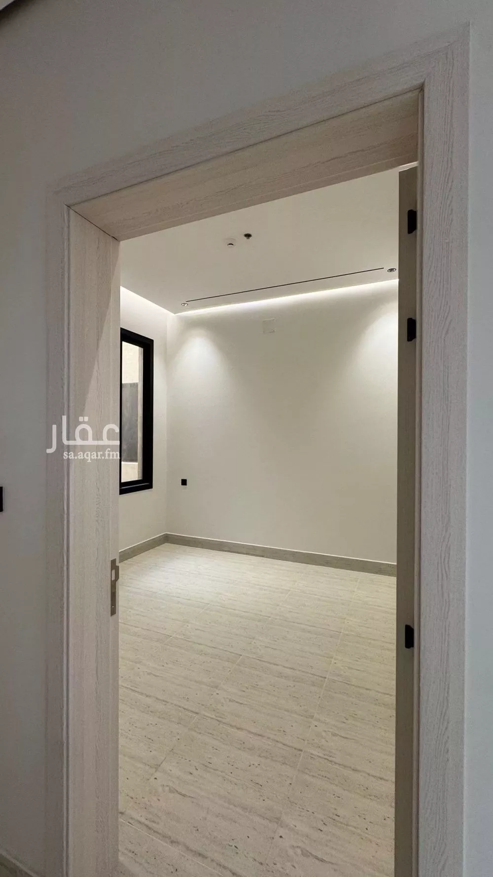 5 bedroom apartment in Riyadh 10