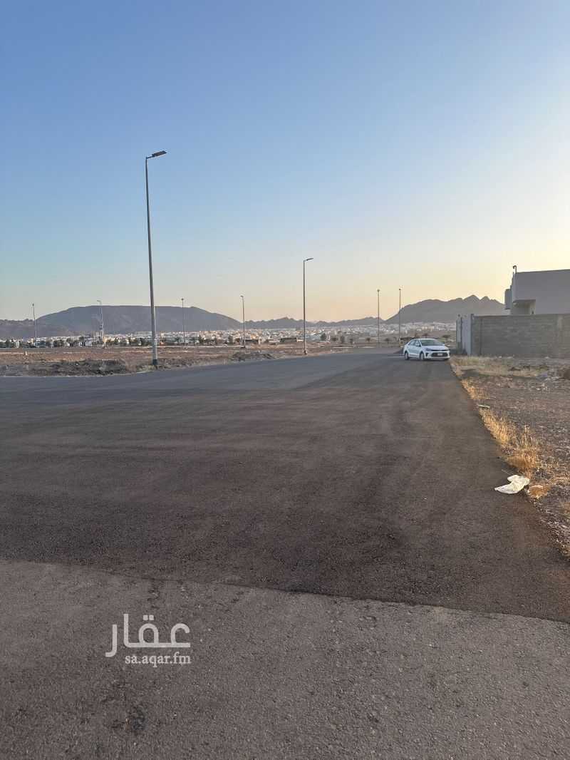 land in Jabal Ir, Madinah 2