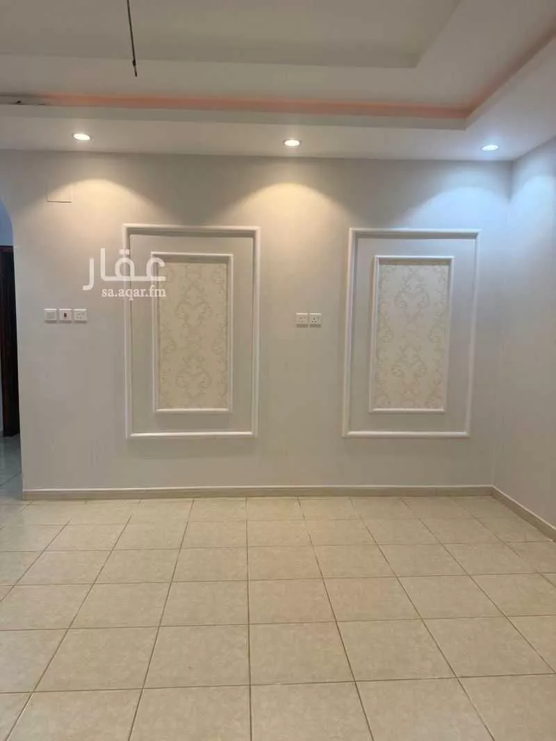 شقة في الدفاع