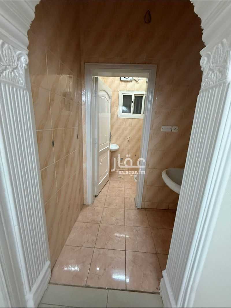4 bedroom apartment in Al Difa, Madinah 4