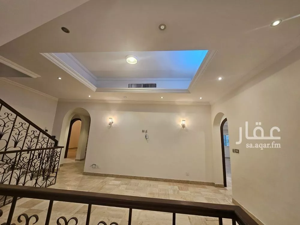 5 bedroom villa in Jeddah 15