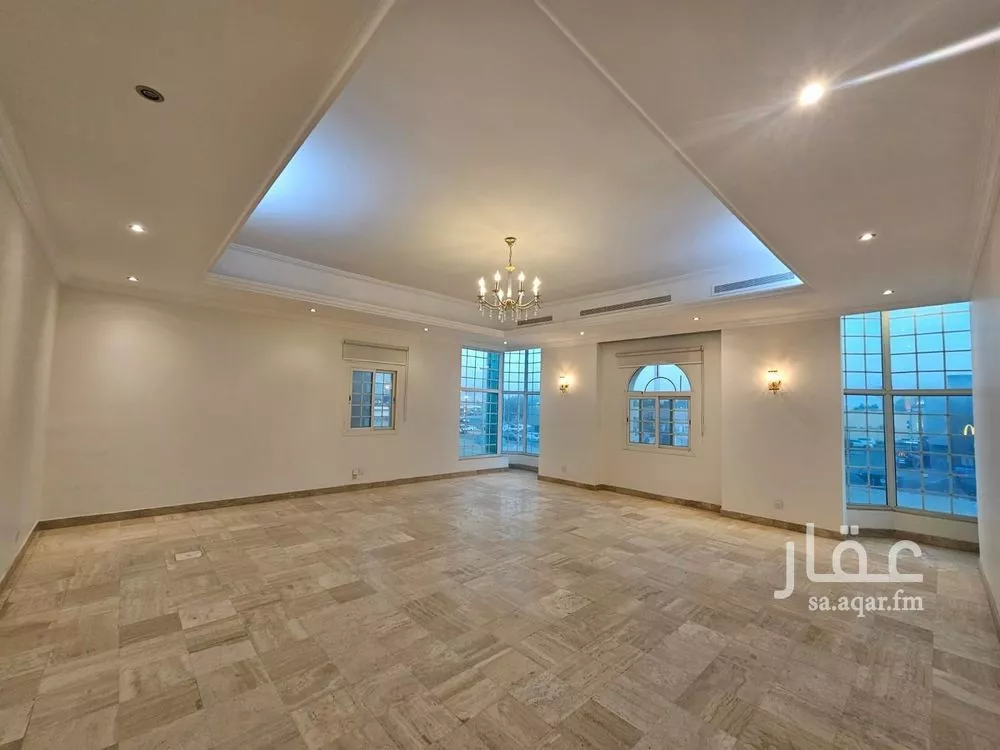5 bedroom villa in Jeddah 16