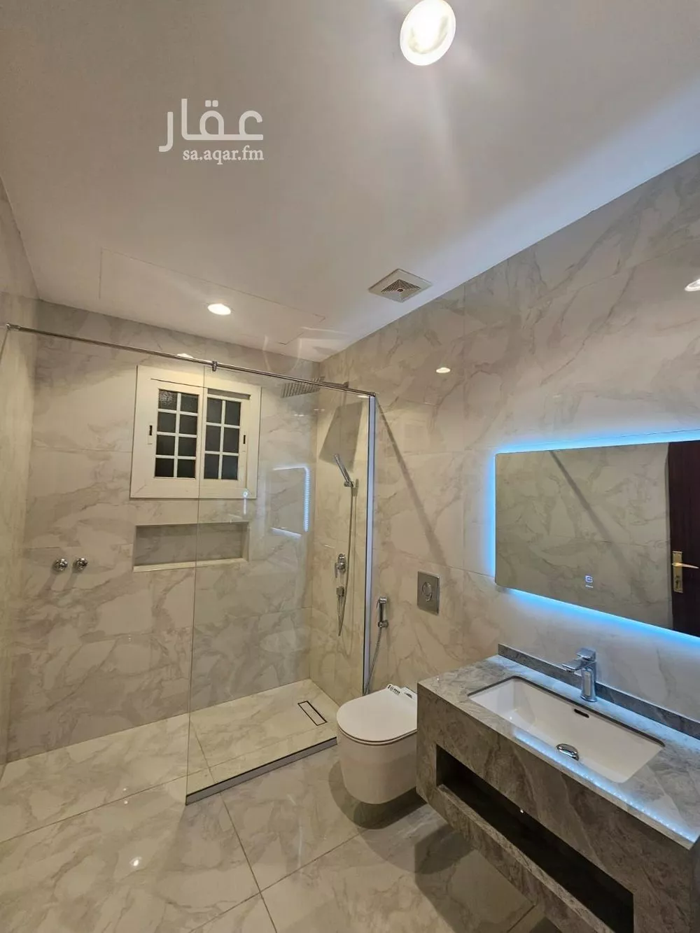 5 bedroom villa in Jeddah 18