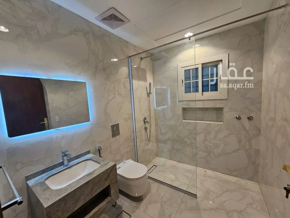 5 bedroom villa in Jeddah 24