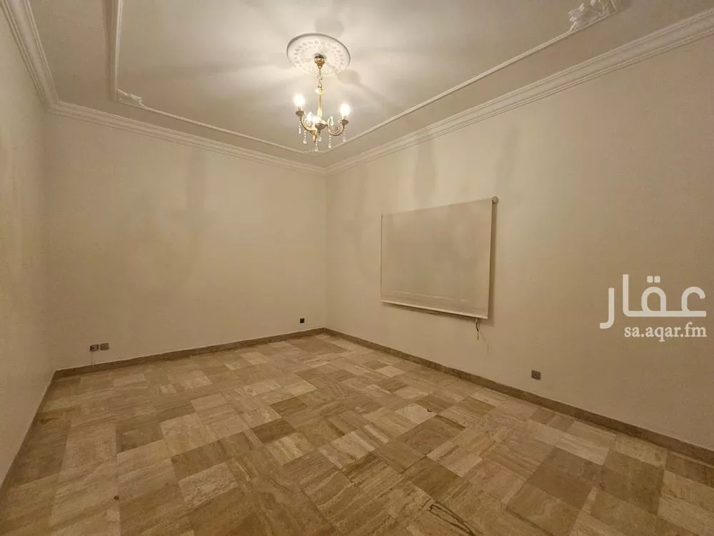 5 bedroom villa in Jeddah 25