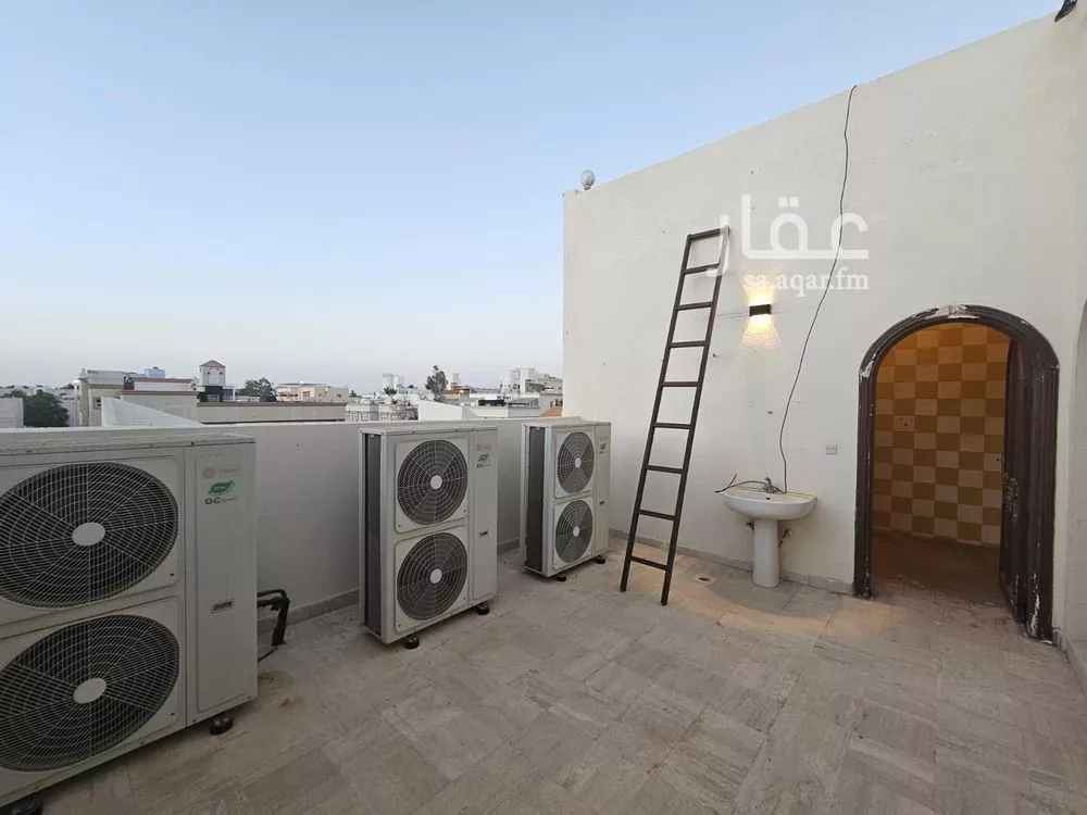 5 bedroom villa in Jeddah 30