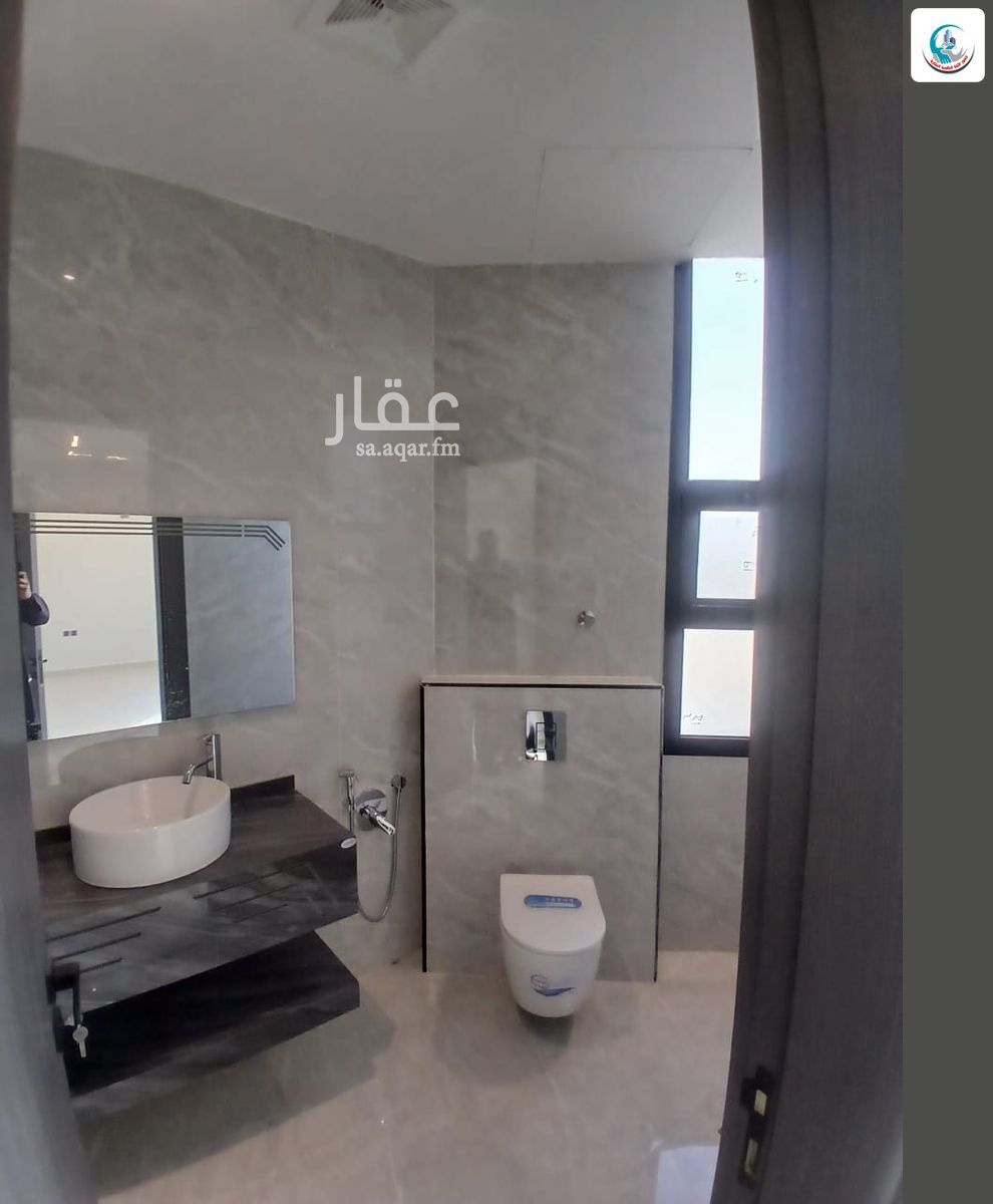 4 bedroom apartment in Riyadh 8