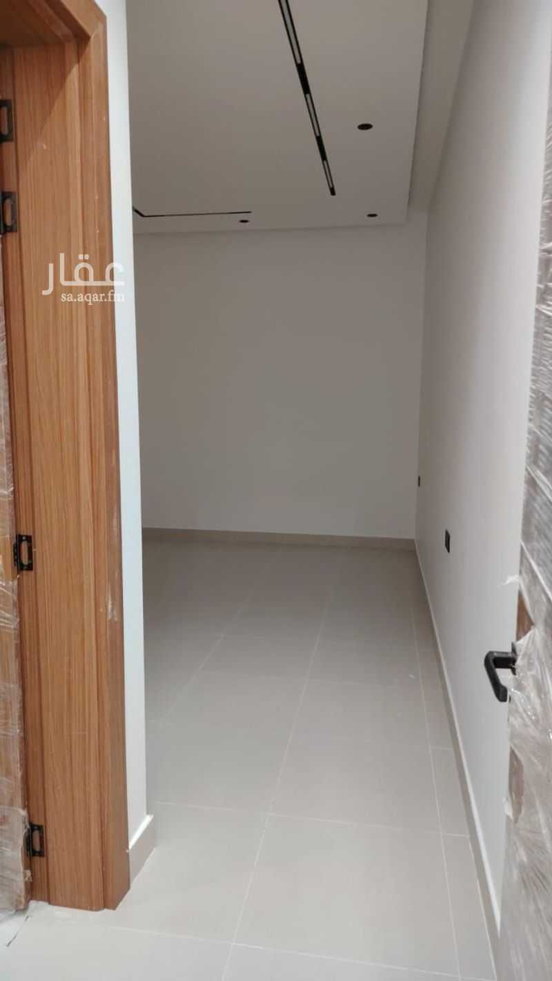 5 bedroom villa in Jarir, Riyadh 18