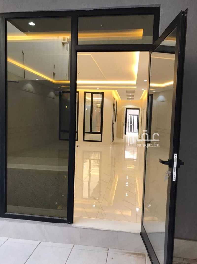 8 bedroom villa in Jeddah 6