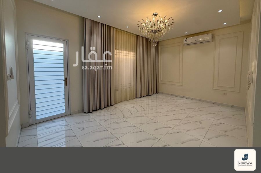 5 bedroom villa in Al Aqiq, Eastern Province 4