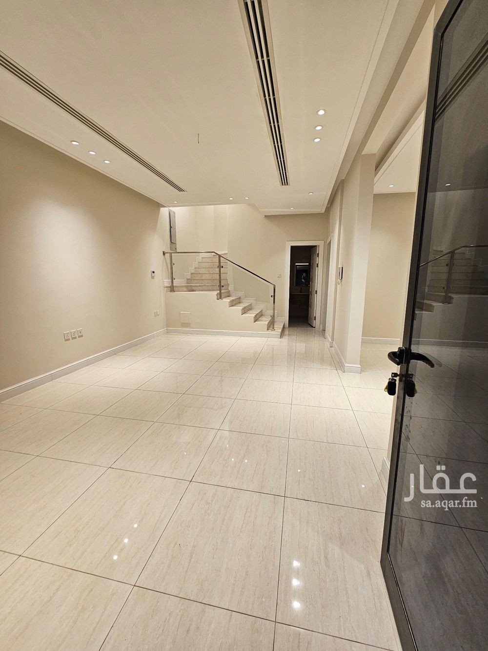 5 bedroom villa in Al Rakah Ash Shamaliyah, Eastern Province 11