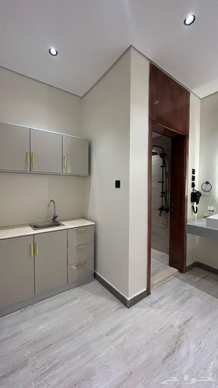 2 bedroom apartment in Warqan, Madinah 6