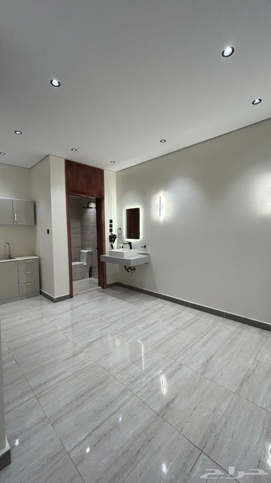 2 bedroom apartment in Warqan, Madinah 9