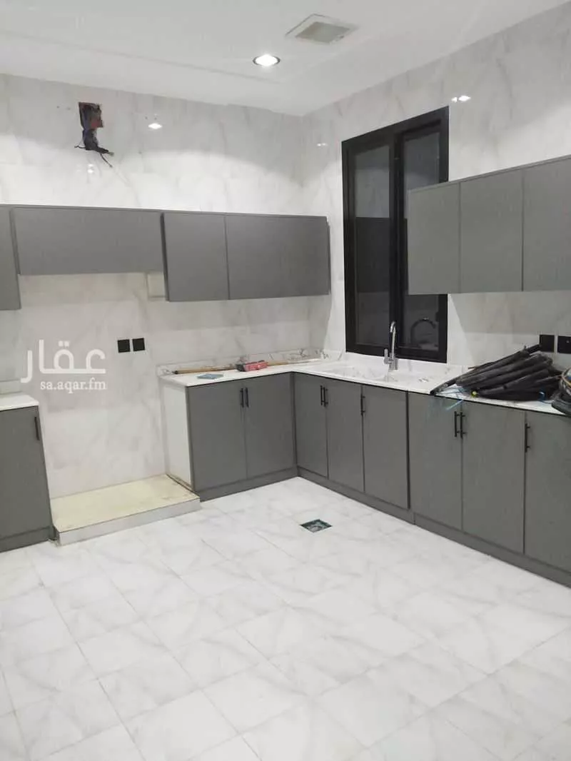شقة 4 غرف في الرياض 5