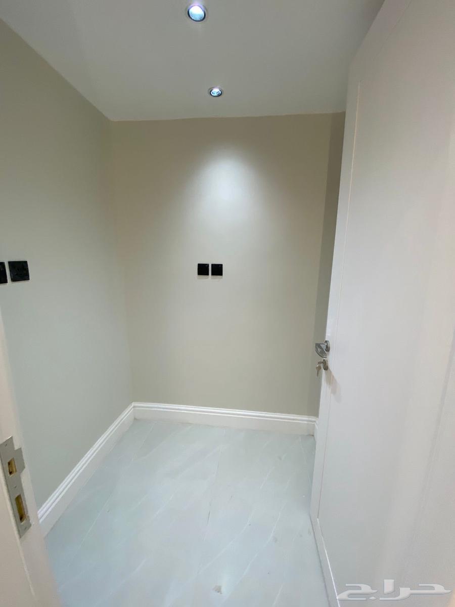 4 bedroom apartment in Shawran, Madinah 5