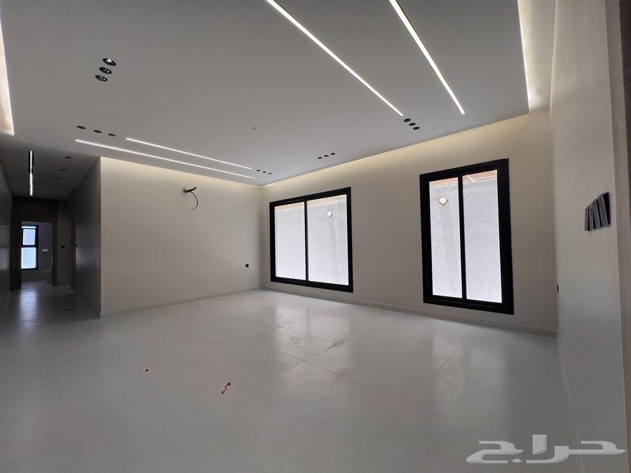 5 bedroom apartment in Al Ranuna, Madinah 10