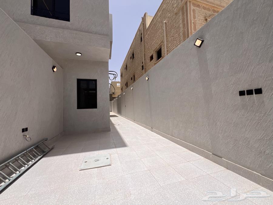 5 bedroom apartment in Al Ranuna, Madinah 6