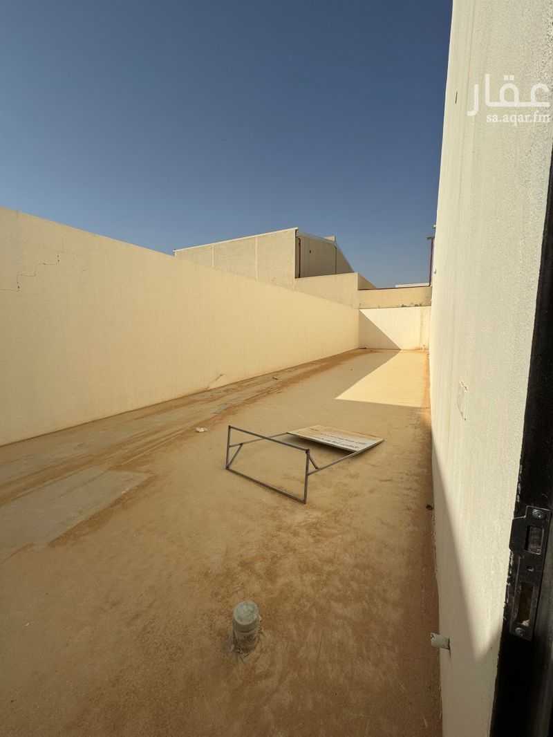 warehouse in Al Misfat, Riyadh 6