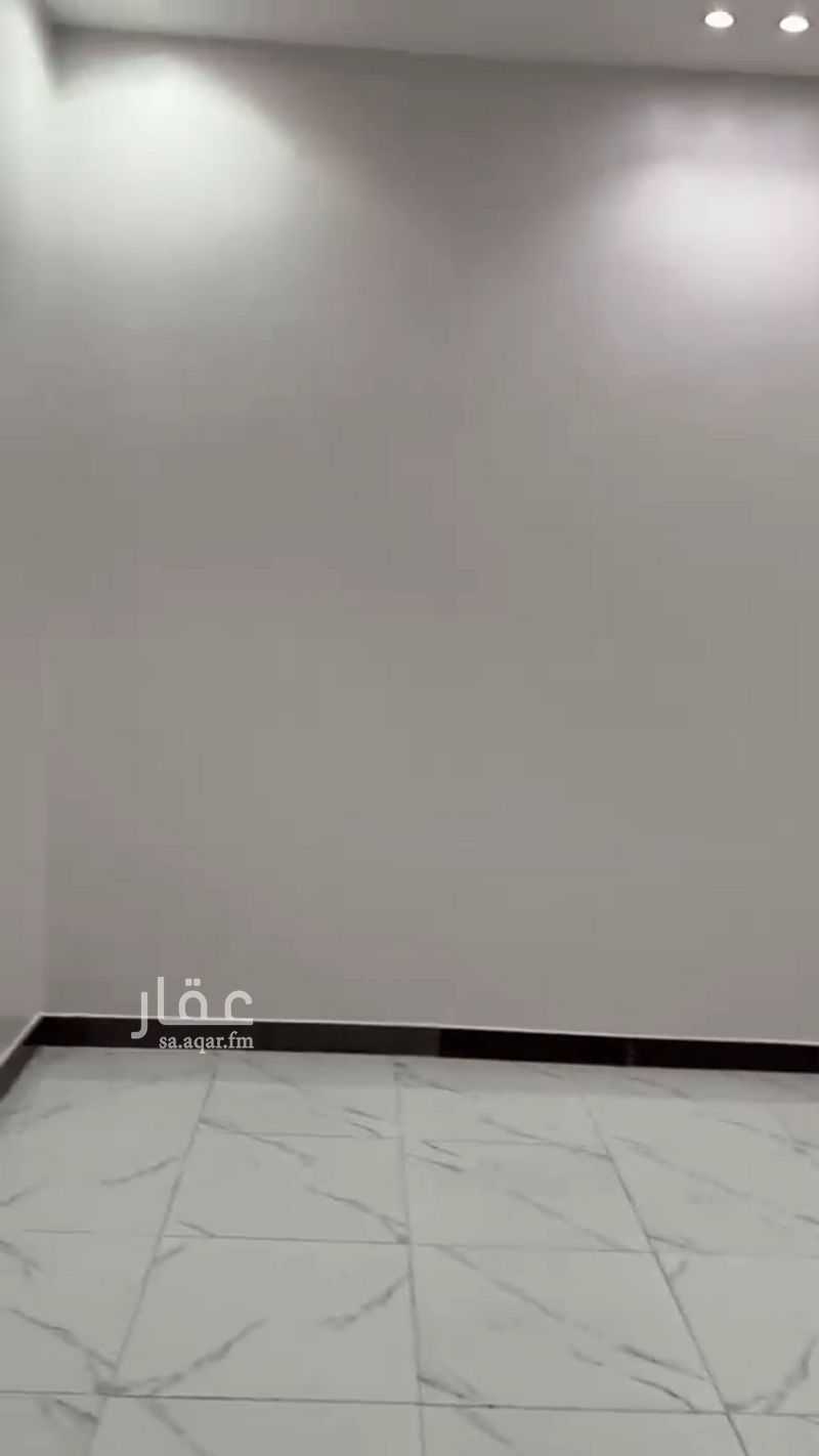 4 bedroom apartment in Al Rimal, Riyadh 3