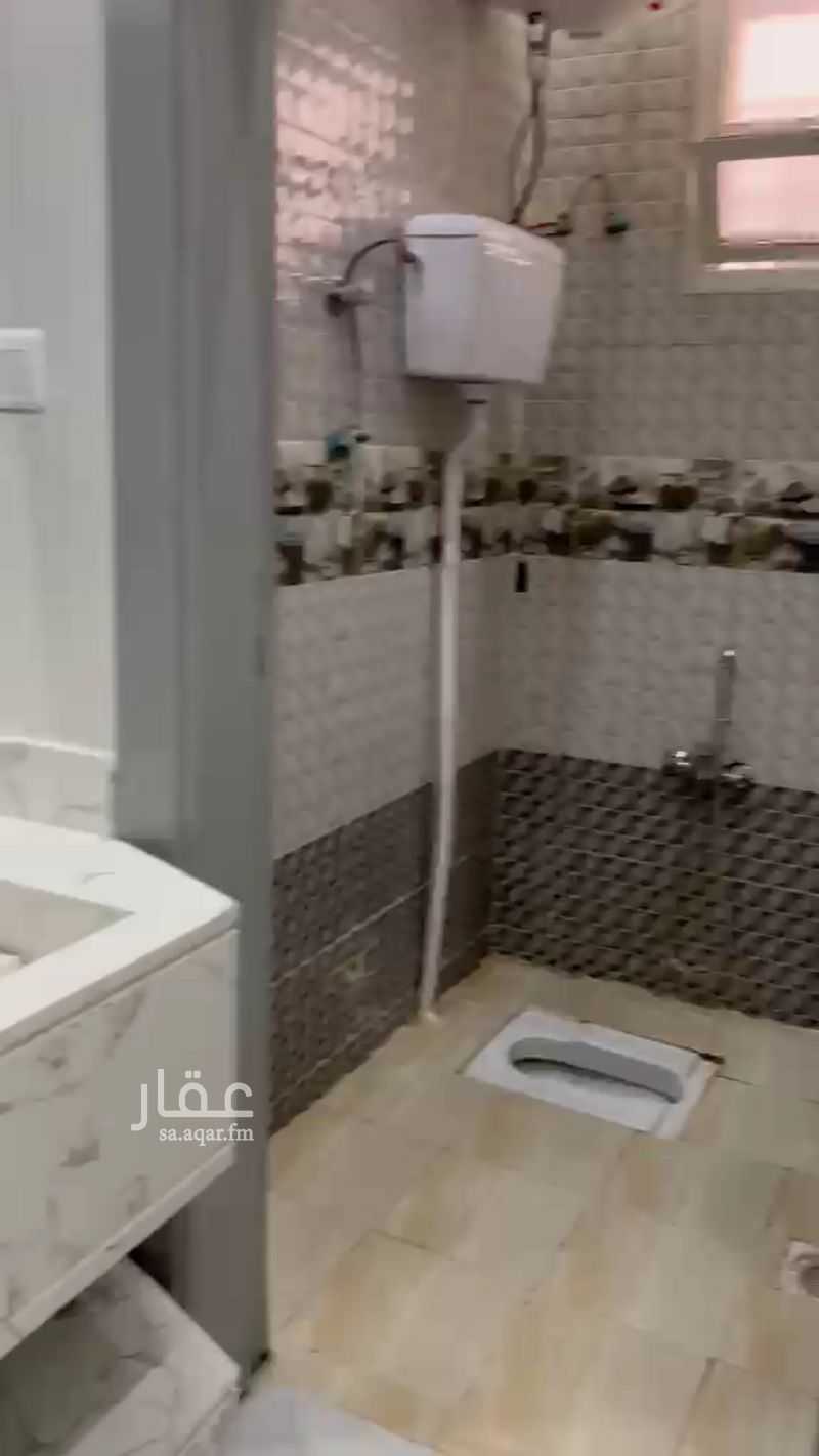 4 bedroom apartment in Al Rimal, Riyadh 13