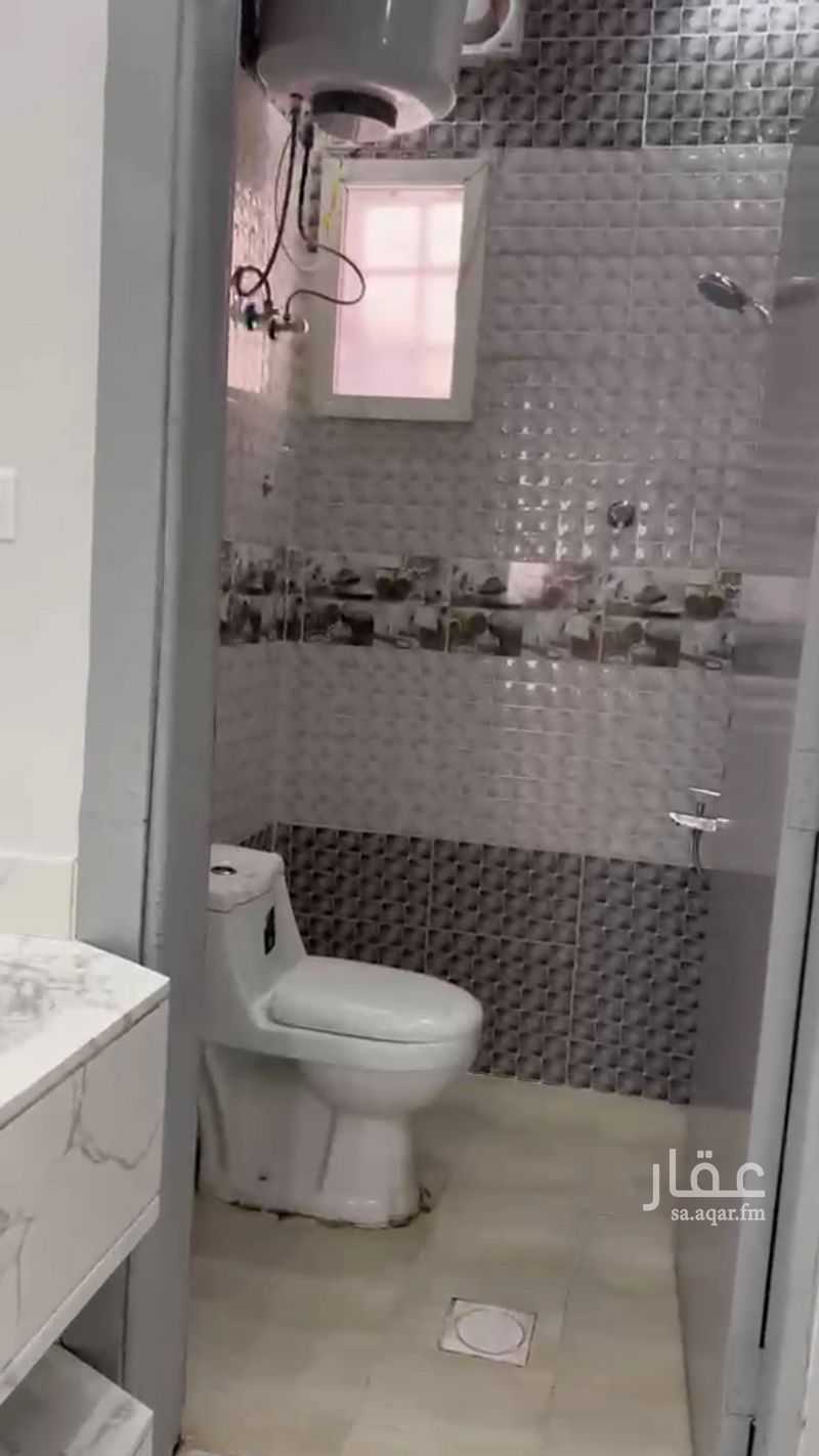 4 bedroom apartment in Al Rimal, Riyadh 4