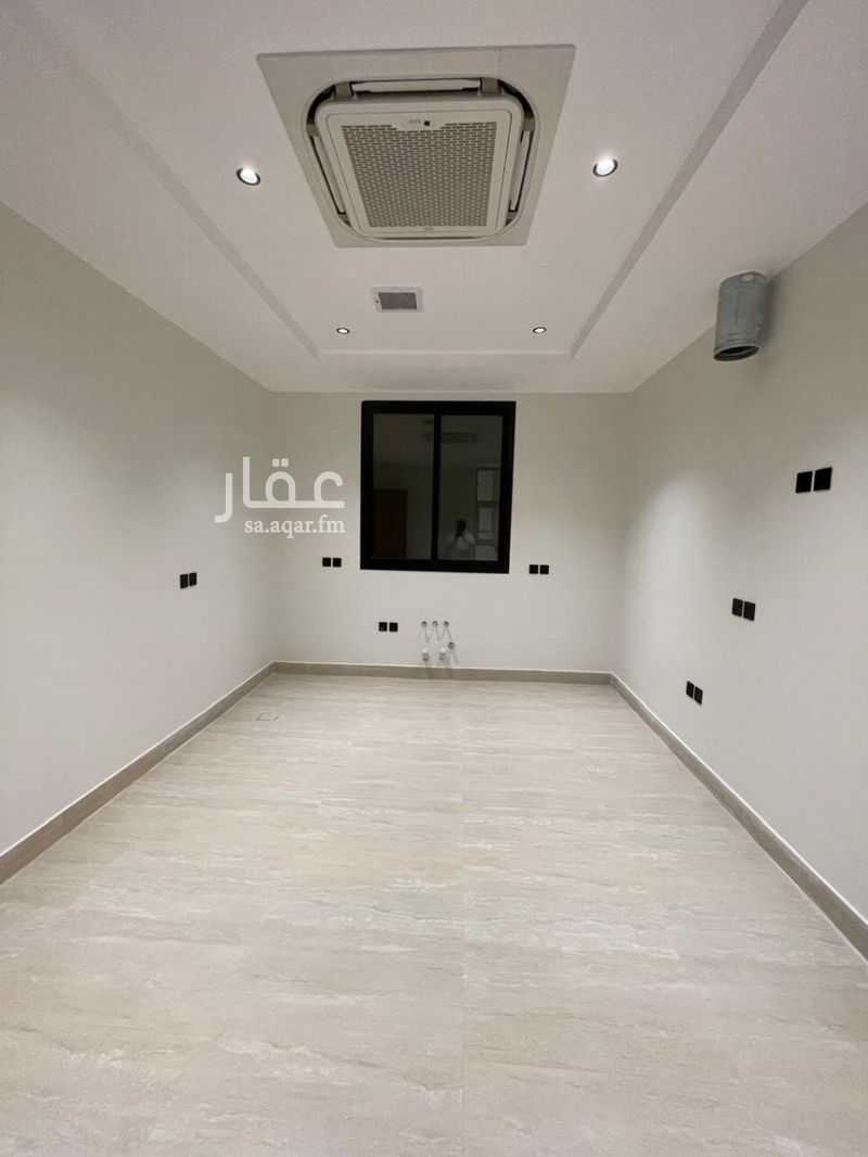 4 bedroom villa in Riyadh 9