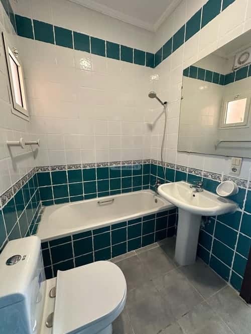 4 bedroom apartment in Durrat Al Arus, Jeddah 11