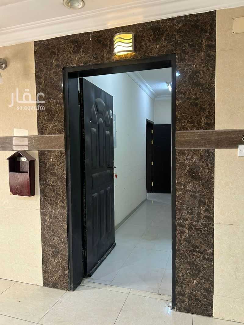 4 bedroom building in Al Malaz, Riyadh 4