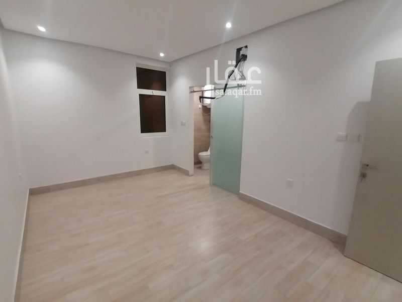 28 bedroom building in Hajar, Eastern Province 4