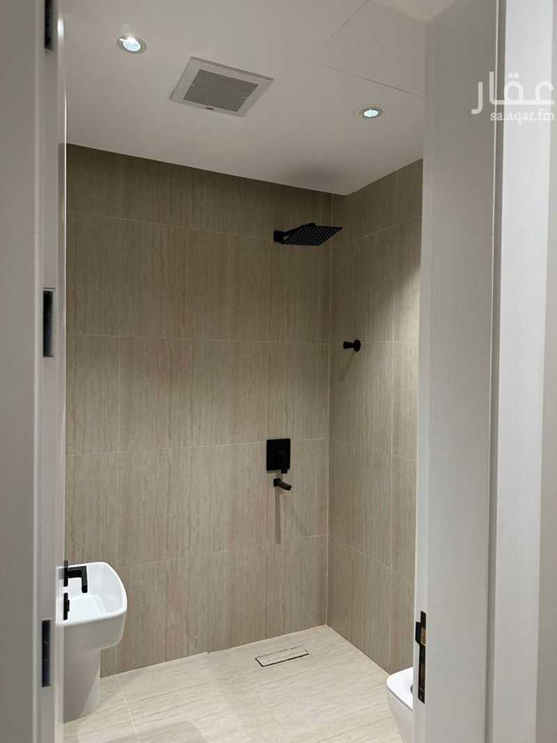 3 bedroom apartment in Al Rawdah, Riyadh 4