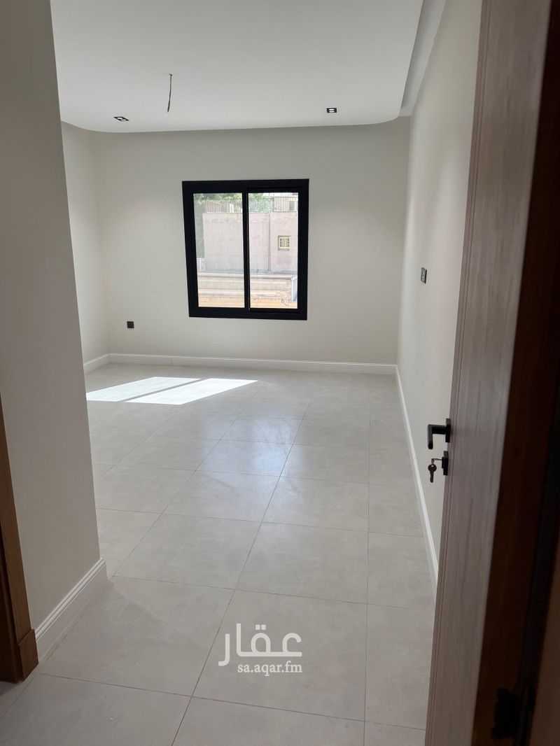 3 bedroom apartment in Al Hamra, Jeddah 3