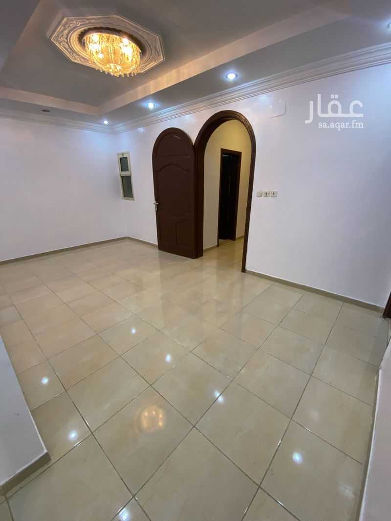 3 bedroom apartment in Jeddah 4