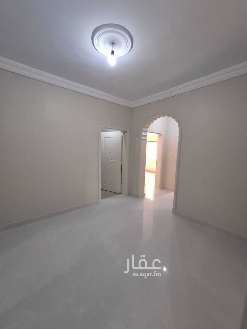 4 bedroom apartment in Al Safaa, Jeddah 4