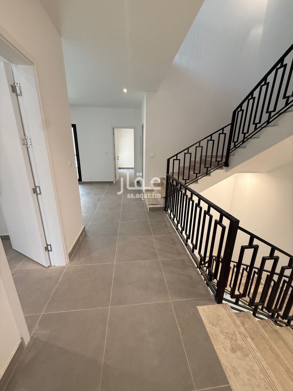 4 bedroom villa in Riyadh 14