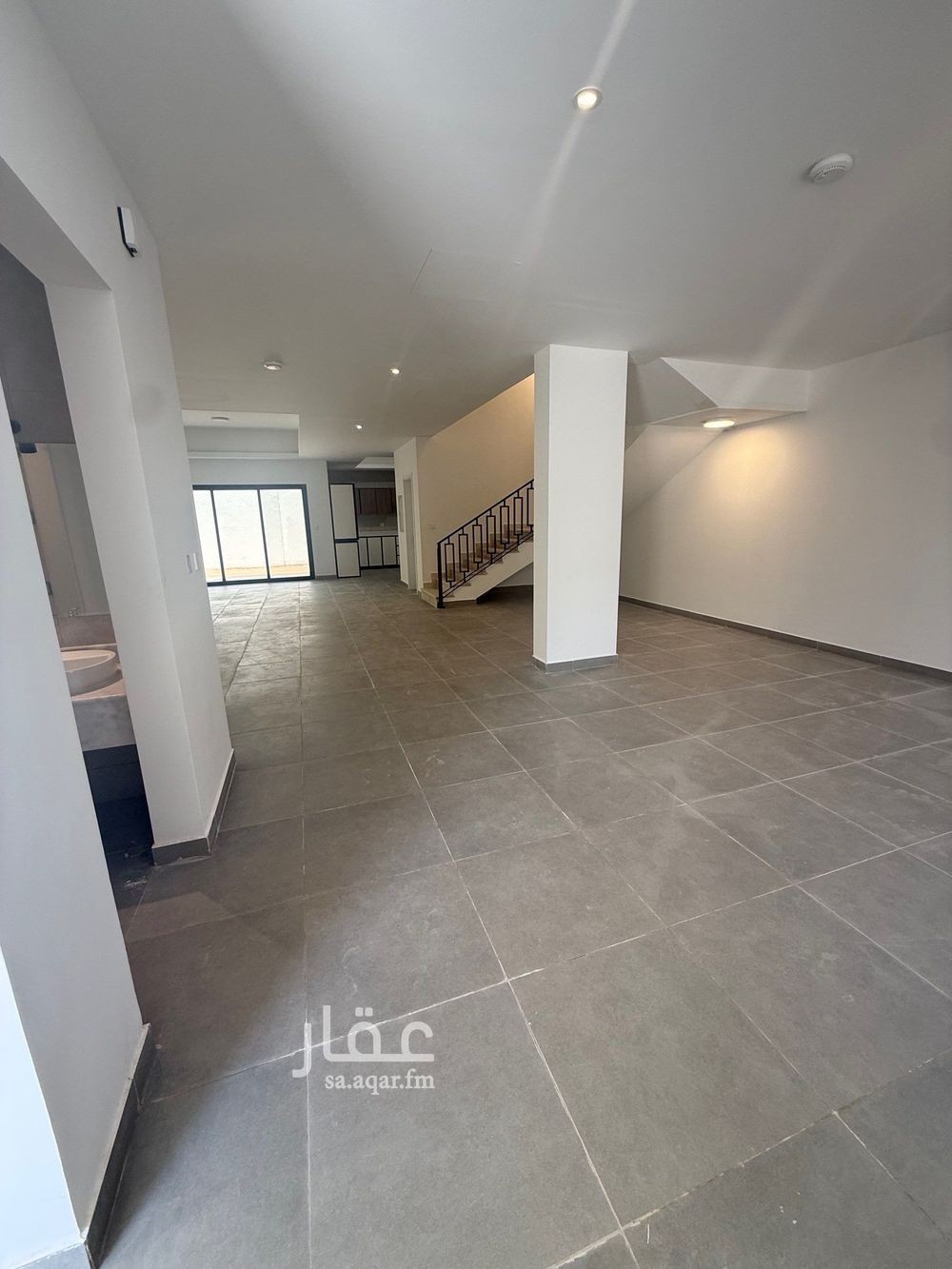 4 bedroom villa in Riyadh 7