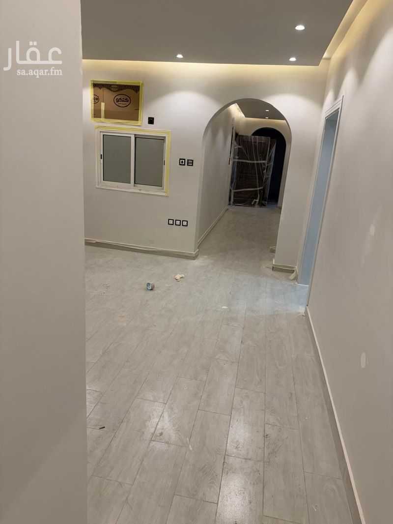 35 bedroom building in Al Safa, Jeddah