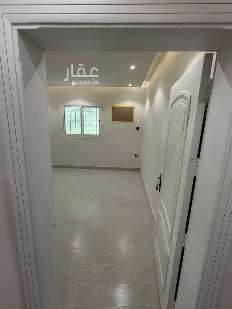 35 bedroom building in Al Safa, Jeddah 10