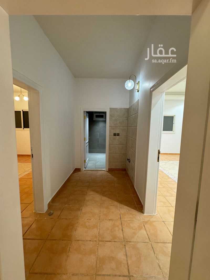 7 bedroom villa in Riyadh 9