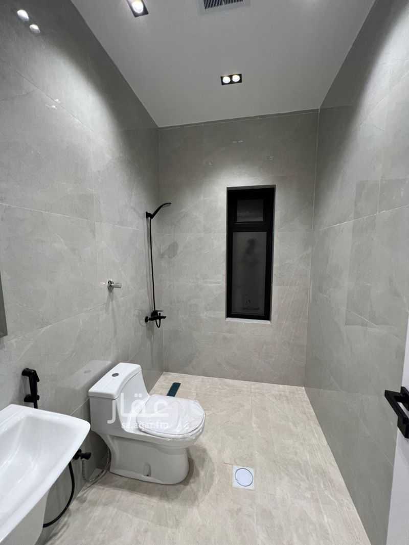 8 bedroom apartment in Al Qadisiyah, Riyadh 13