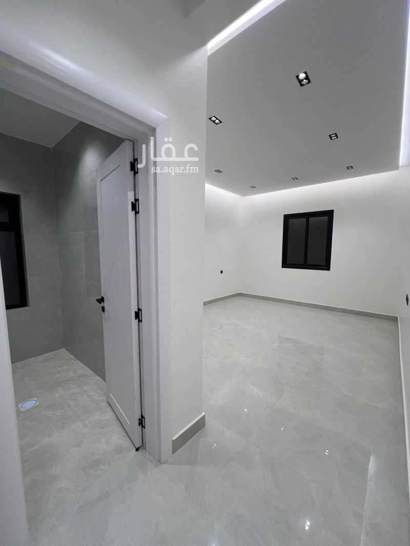 8 bedroom apartment in Al Qadisiyah, Riyadh 15