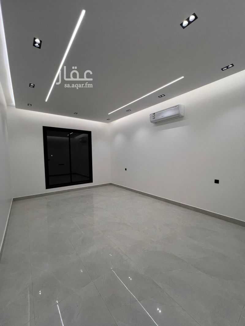 8 bedroom apartment in Al Qadisiyah, Riyadh 9