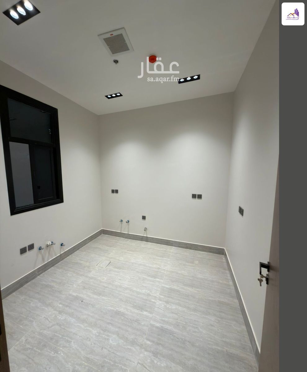 4 bedroom apartment in Al Yarmouk, Riyadh 6